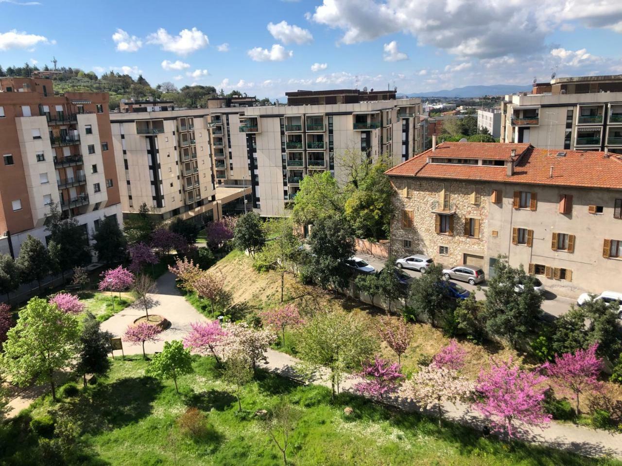 Wellstay Perugia Train Station Экстерьер фото